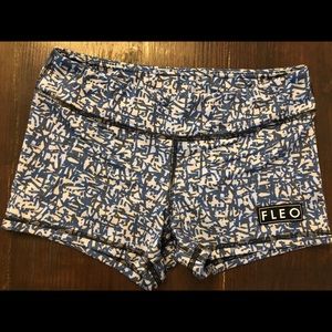 Fleo Shorts